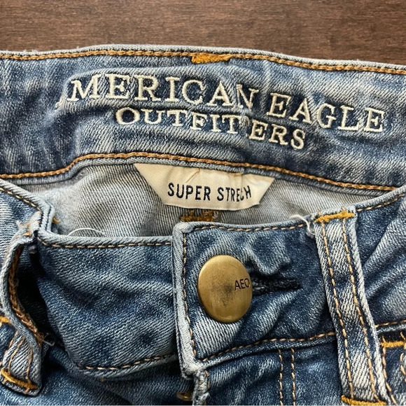 American Eagle Outfitters - Super Stretch Women’s 00 Denim Jean Shorts - Picture 7 of 8